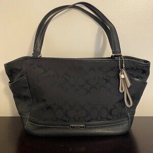 Coach Signature Black Park Carrie Tote